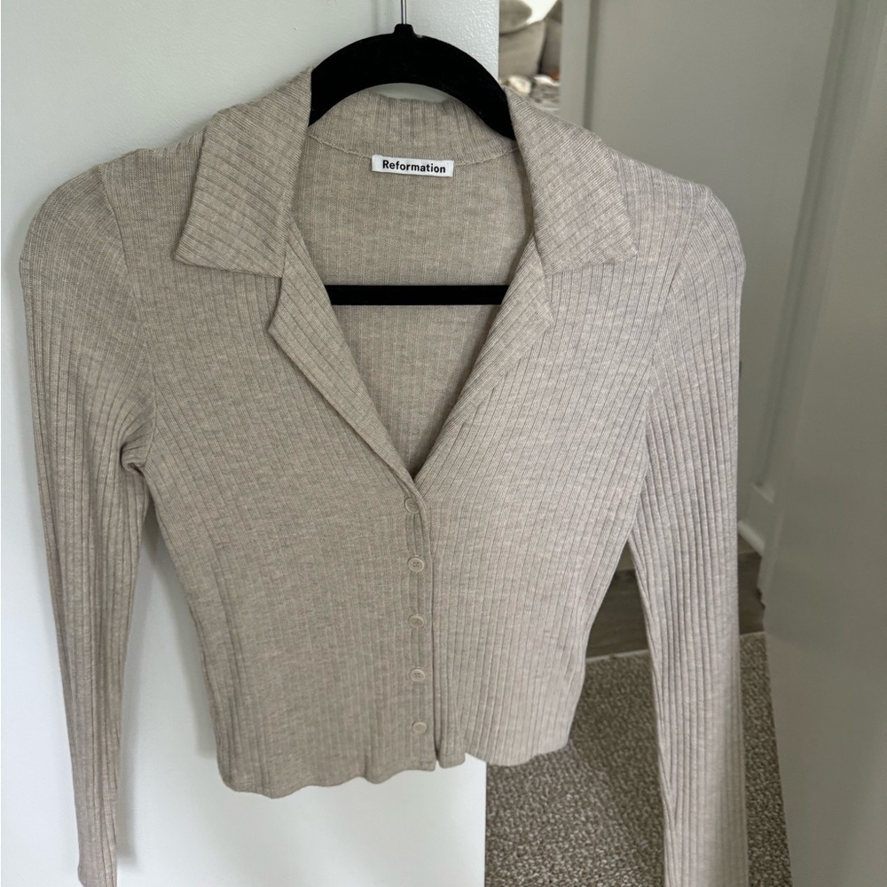 Reformation button top